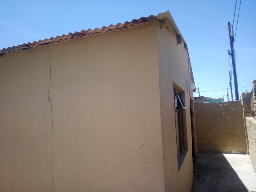 2 Bedroom Property for Sale in Soweto On Sea Eastern Cape